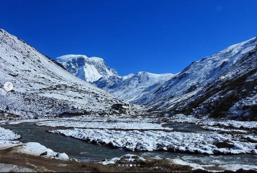 Yumthang Valley Snow.jpg